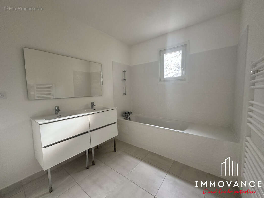 Appartement à PRADES-LE-LEZ