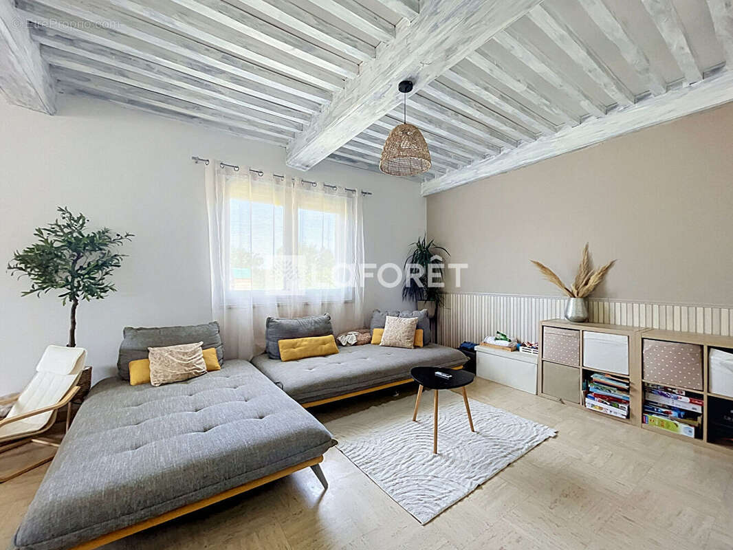 Maison à vendre Chaveyriat 6 pièce(s) 12.23 m2 - photo 7