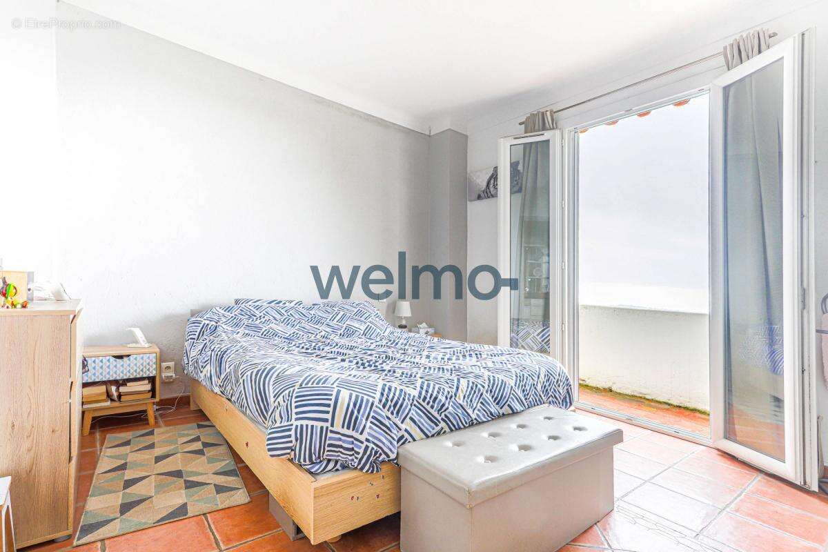 Appartement à VENCE