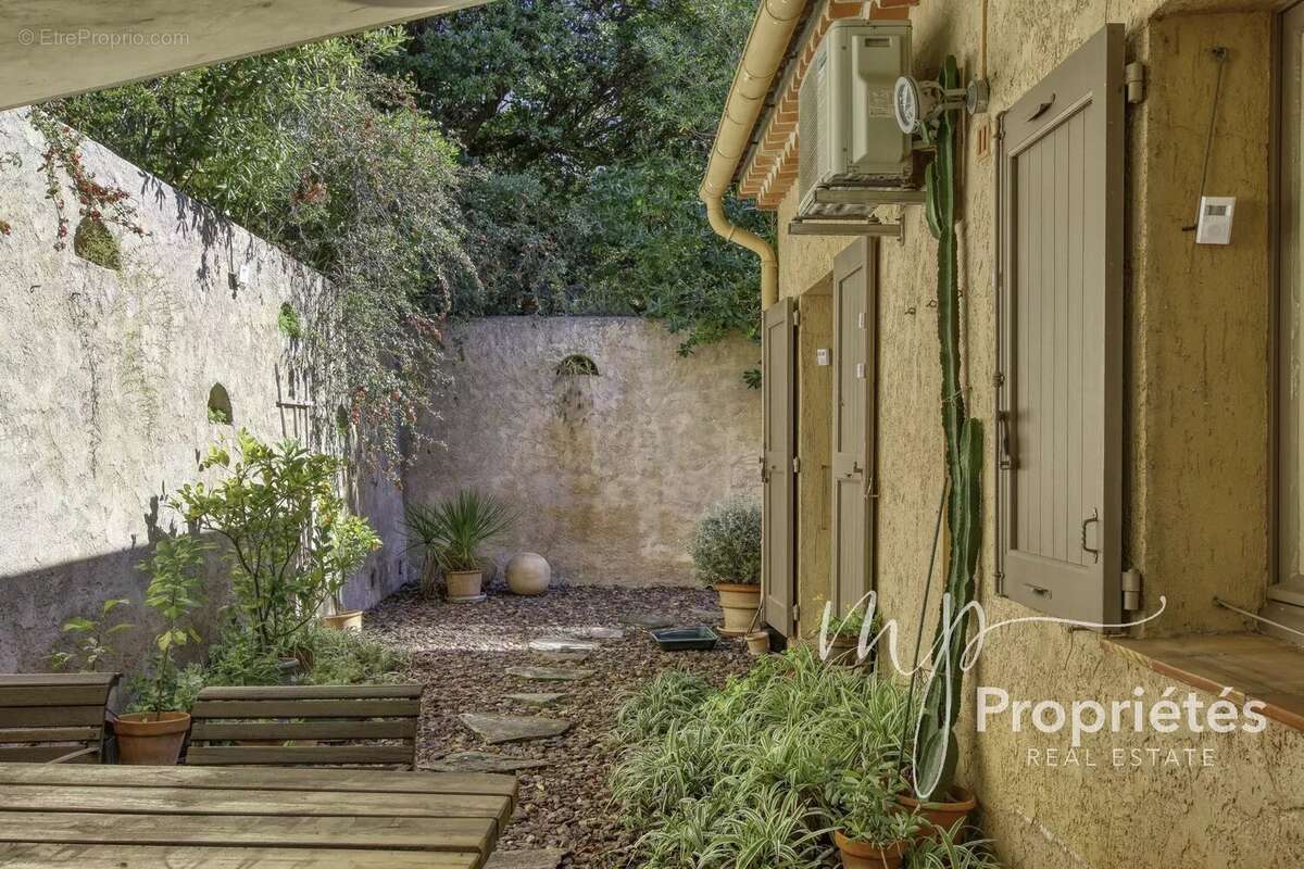 Maison à RAYOL-CANADEL-SUR-MER