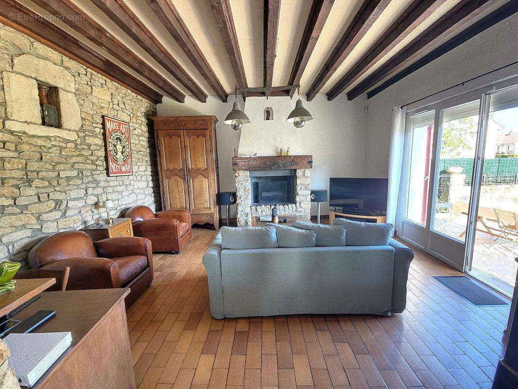 Maison de charme du XIXᵉ siècle à Perrigny-lès-Dijon - photo 6