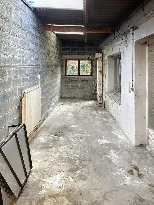 Photo 6 - Commerce à LENS