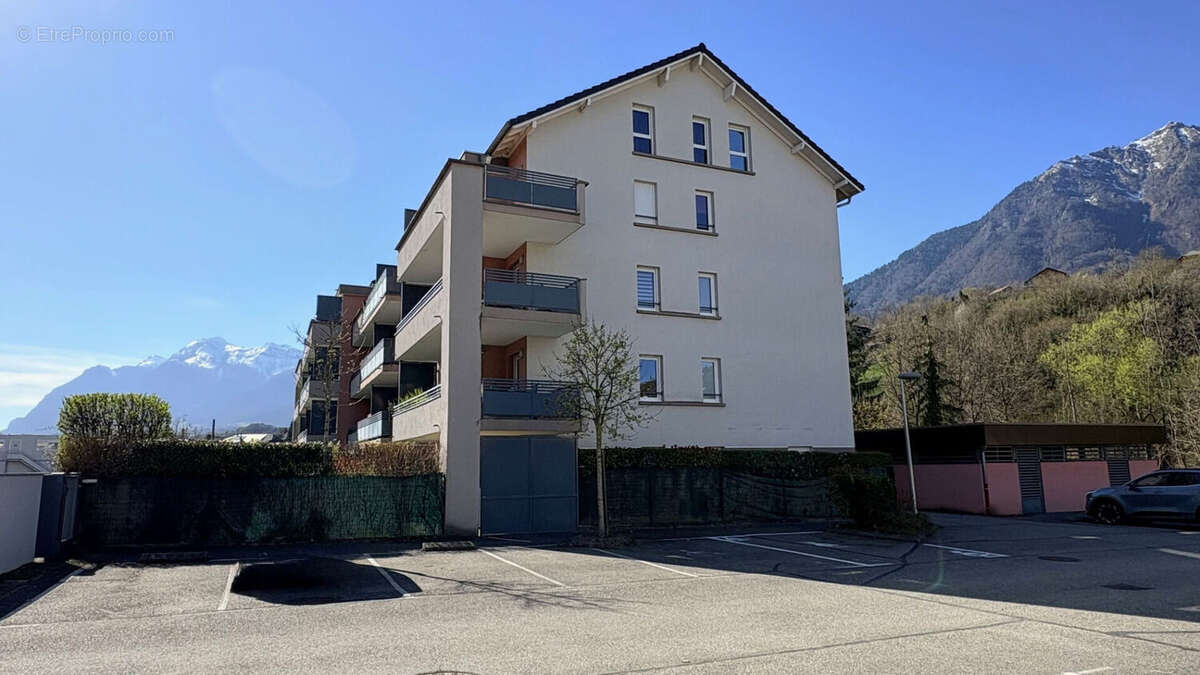 Appartement à ALBERTVILLE