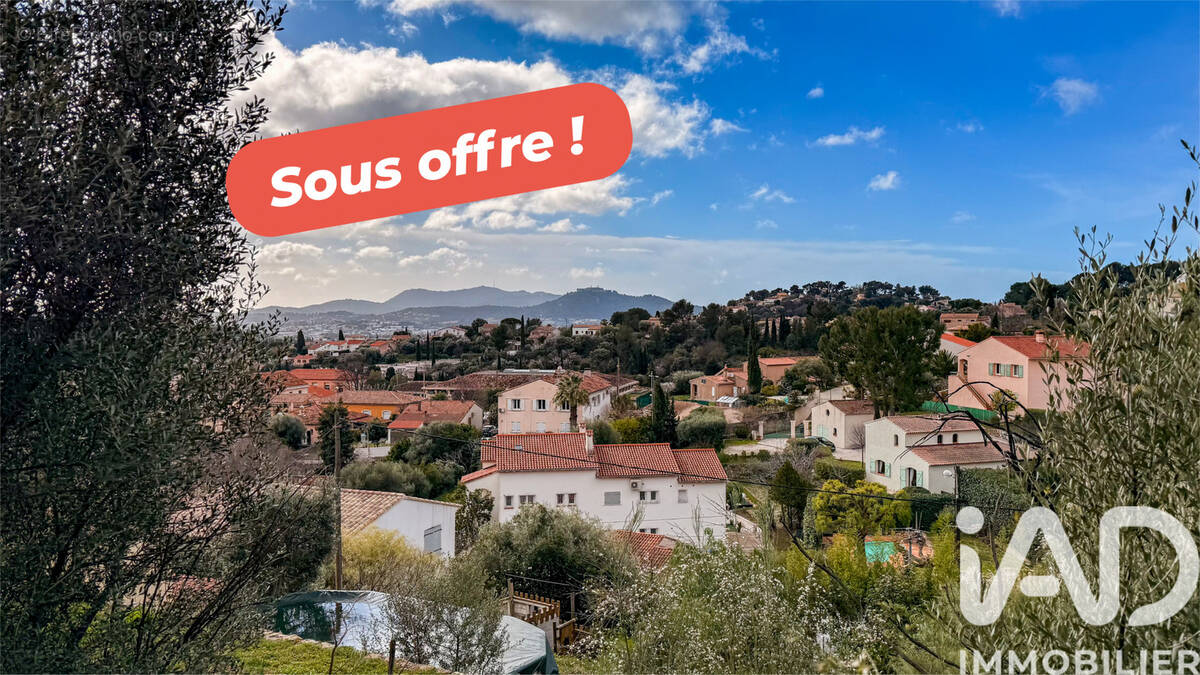 Photo 1 - Maison à OLLIOULES