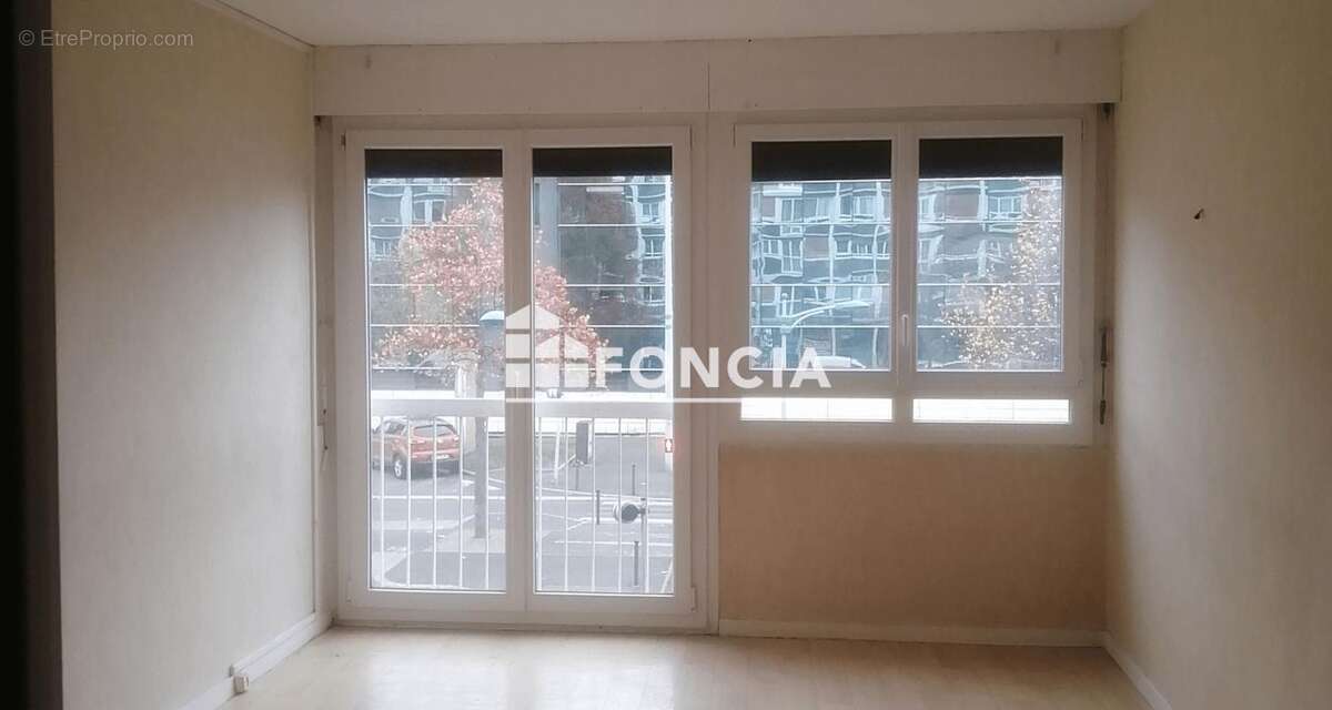 Appartement à SARCELLES