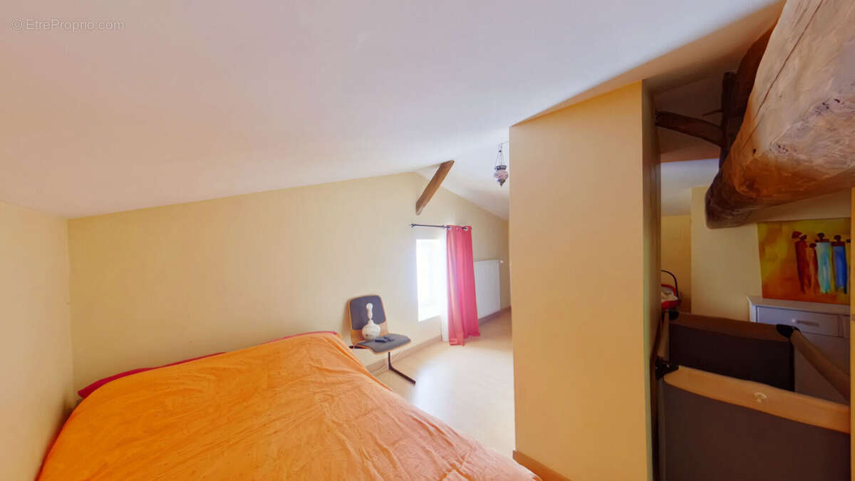 Maison à MAISONNEUVE