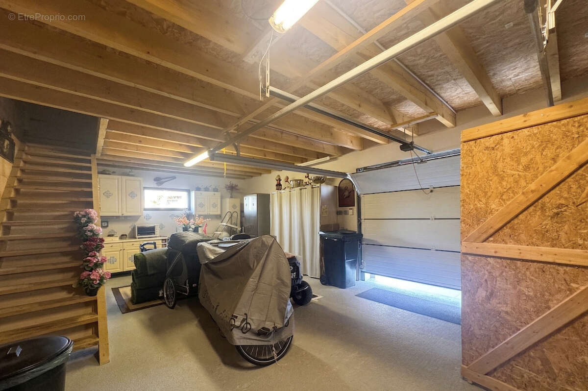 Maison à LA MOTTE-SAINT-JEAN