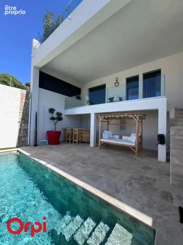 Vue mer - Maison À Vendre Piscine Garage Terrasses Jardin La Ciotat et Ceyreste - photo 3