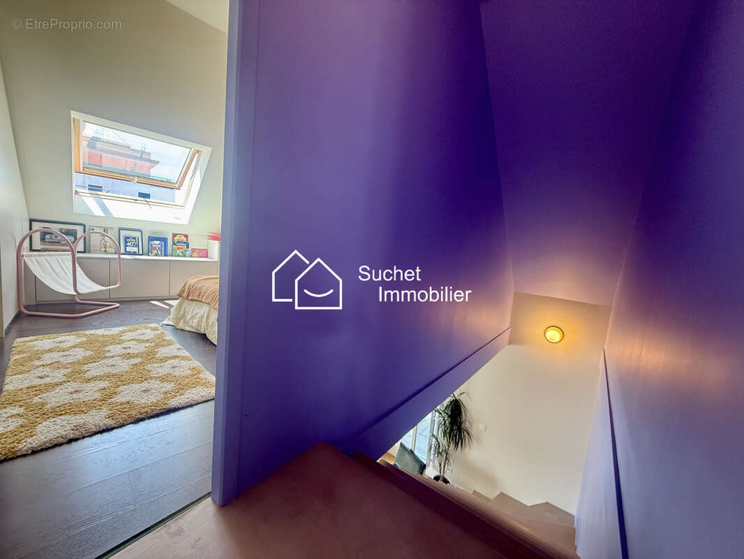 Superbe duplex en dernier étage avec triple exposition et 38 m2 d'extérieurs, à deux pas d'Annecy - photo 9