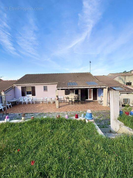 Maison à GIGNAC-LA-NERTHE