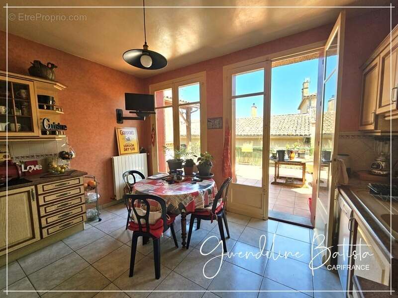 Maison à CASTILLONNES