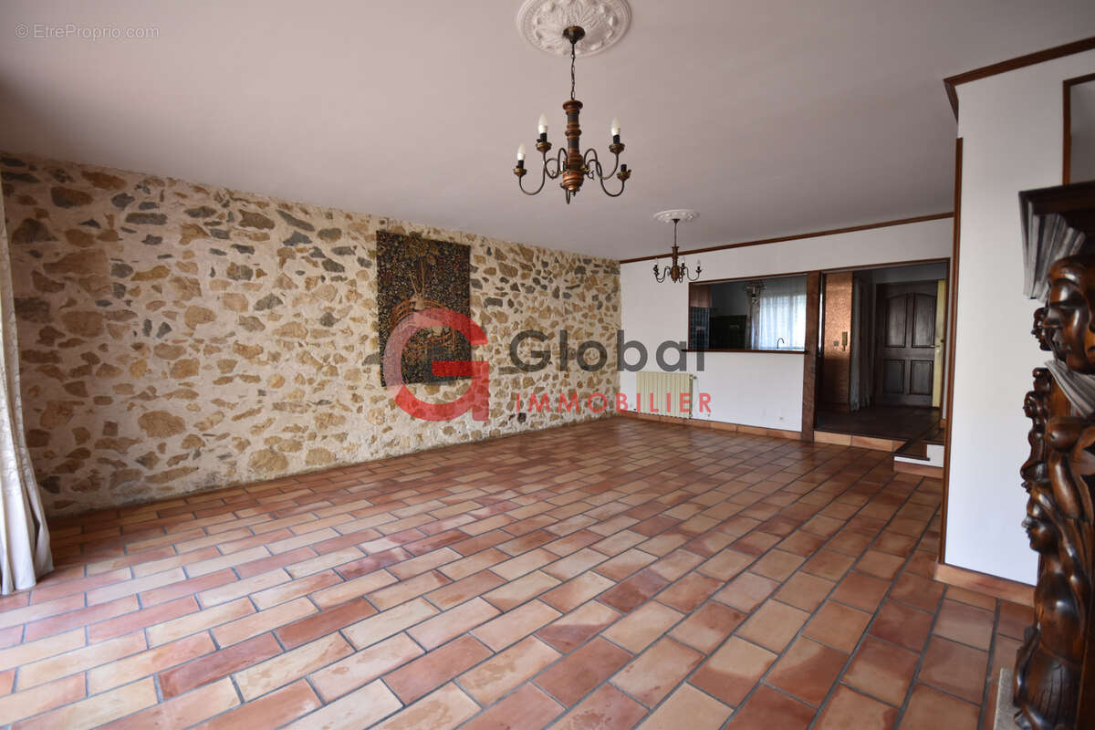Maison à MARSEILLE-9E