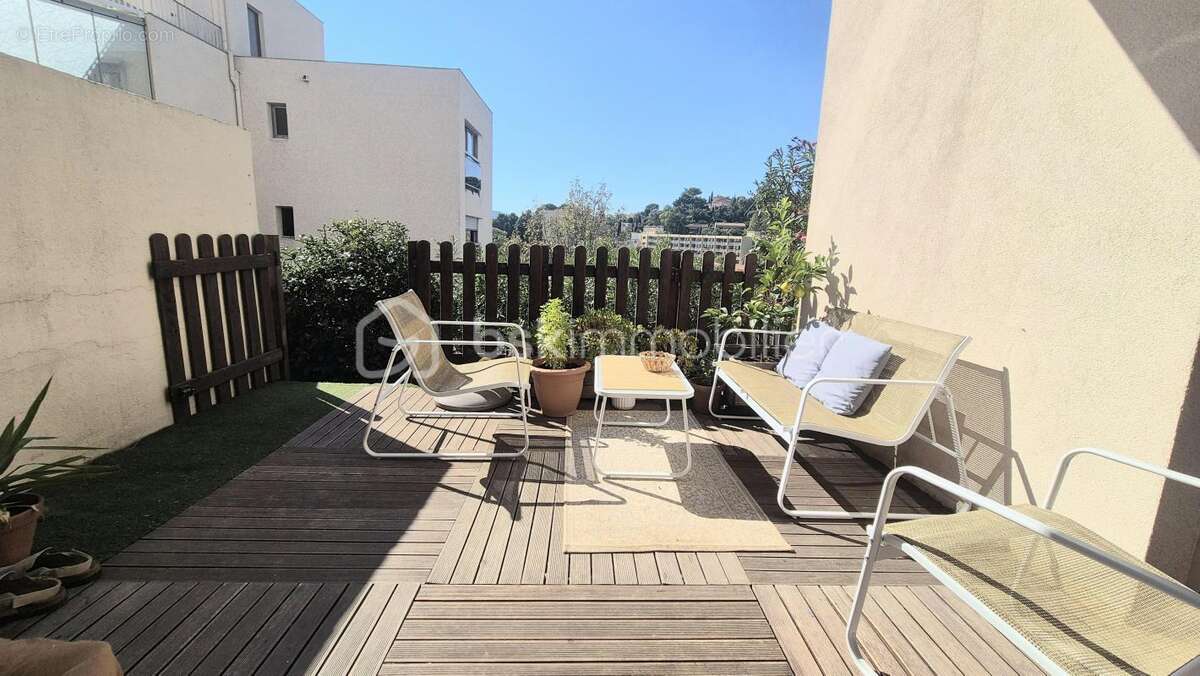 Appartement à HYERES