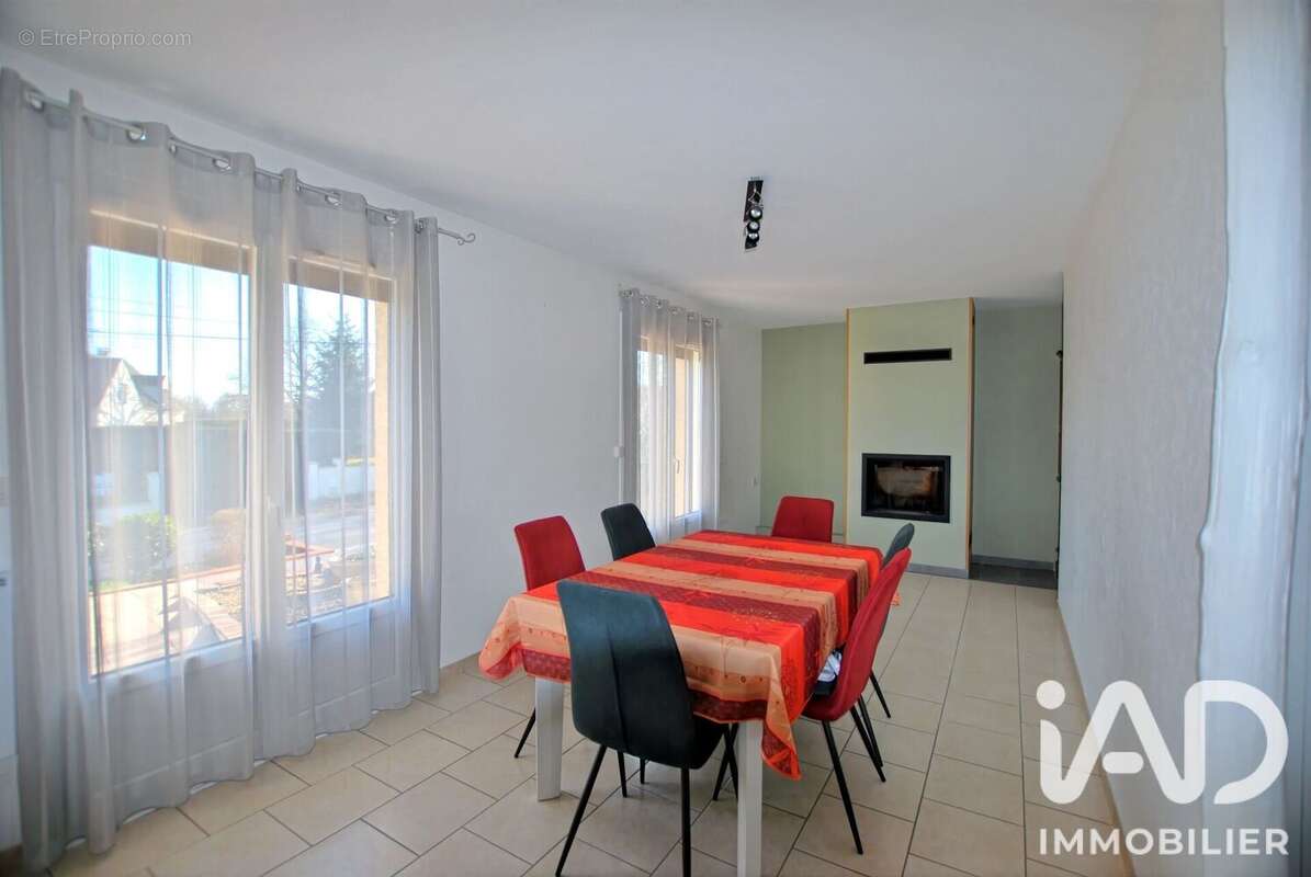 Maison 152 m² à Chatillon-Sur-Loire  - photo 7
