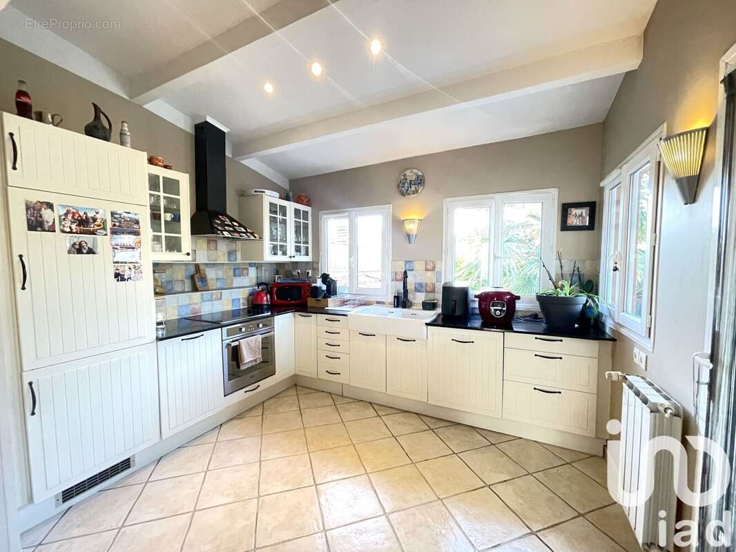 Photo 9 - Maison à VILLENEUVE-LE-ROI