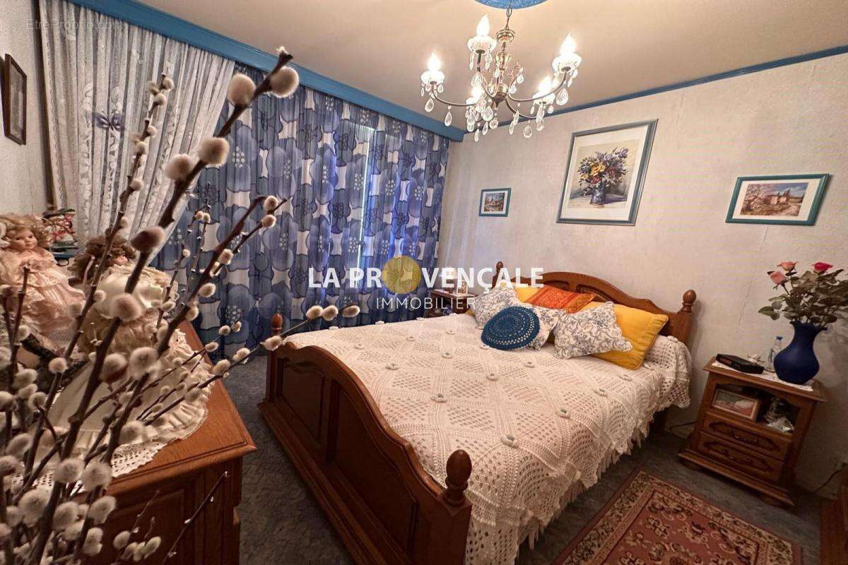 Appartement à MARSEILLE-14E