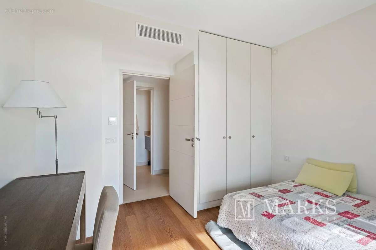 Appartement avec jardin et vue panoramique sur la mer à Mont Boron - photo 18