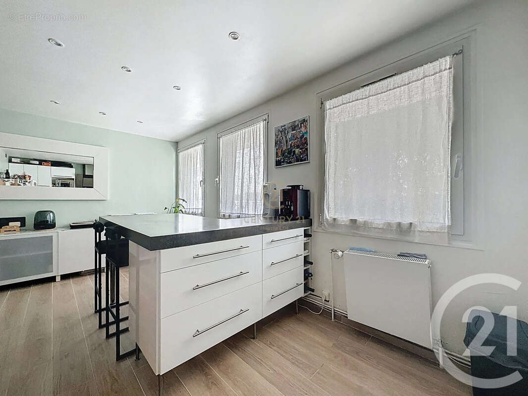 Appartement à LYON-8E