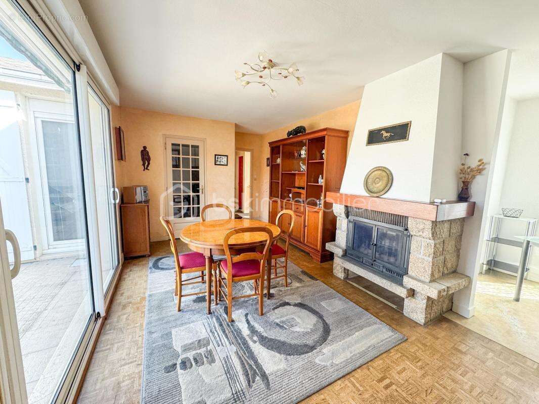 Maison à SAINT-ARMEL