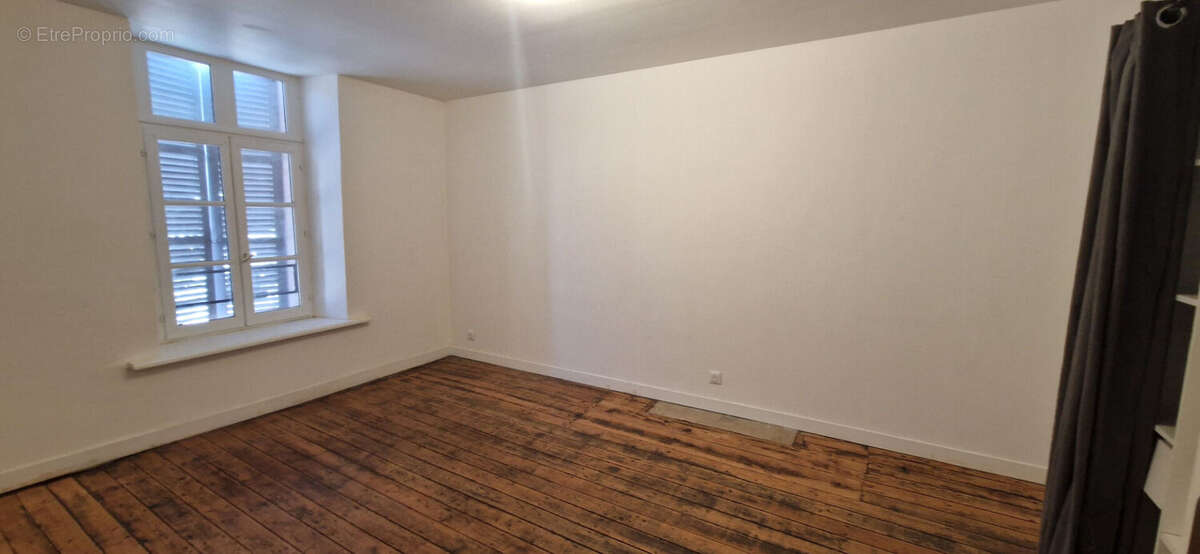 Maison à NEUVILLE-SOUS-MONTREUIL