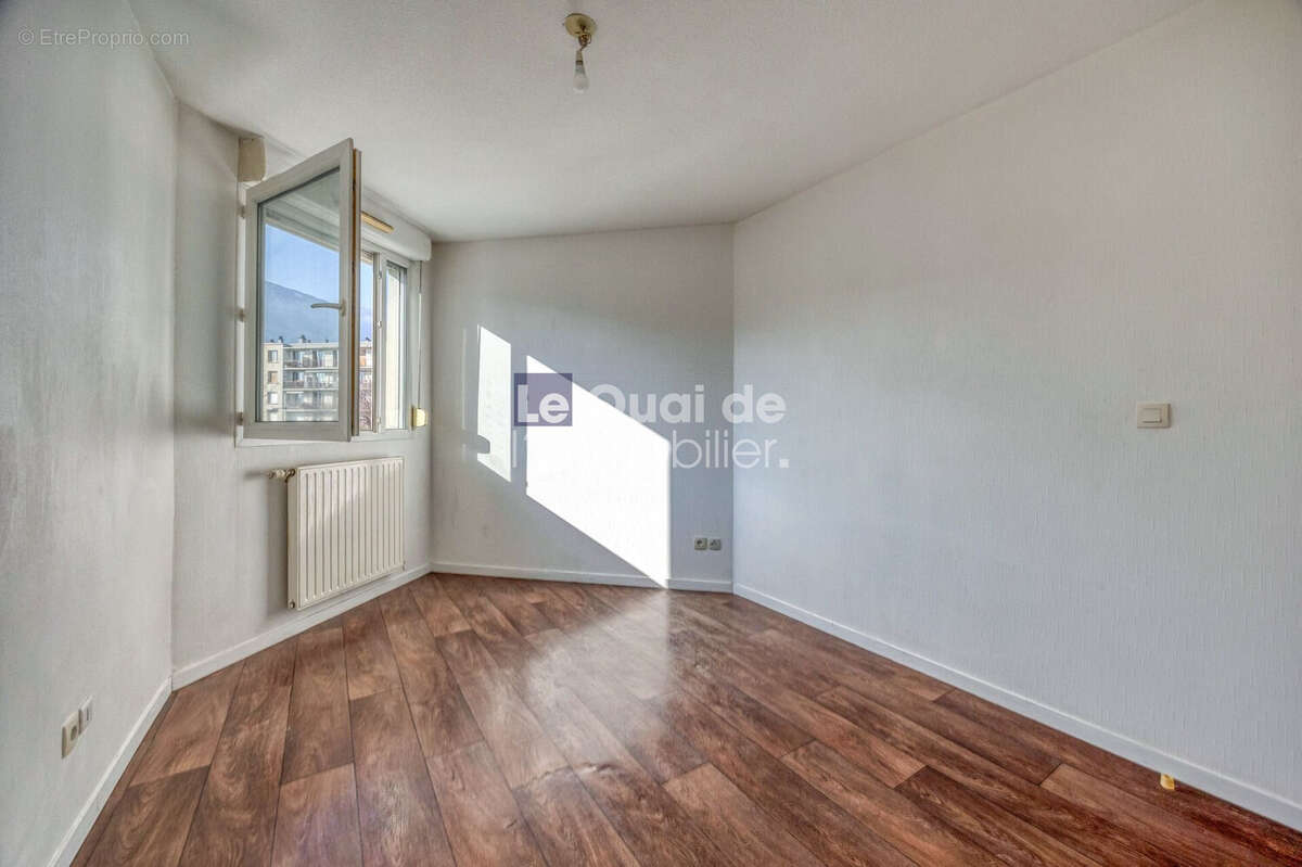 Appartement à ECHIROLLES