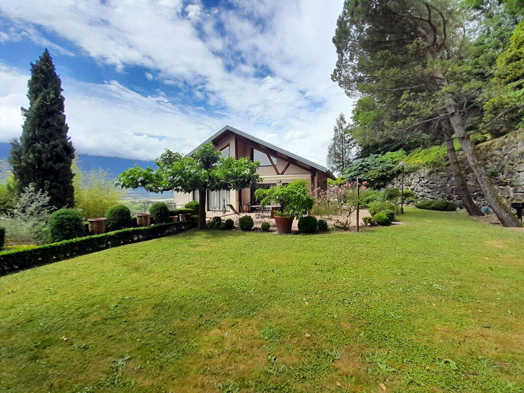Maison à AIX-LES-BAINS
