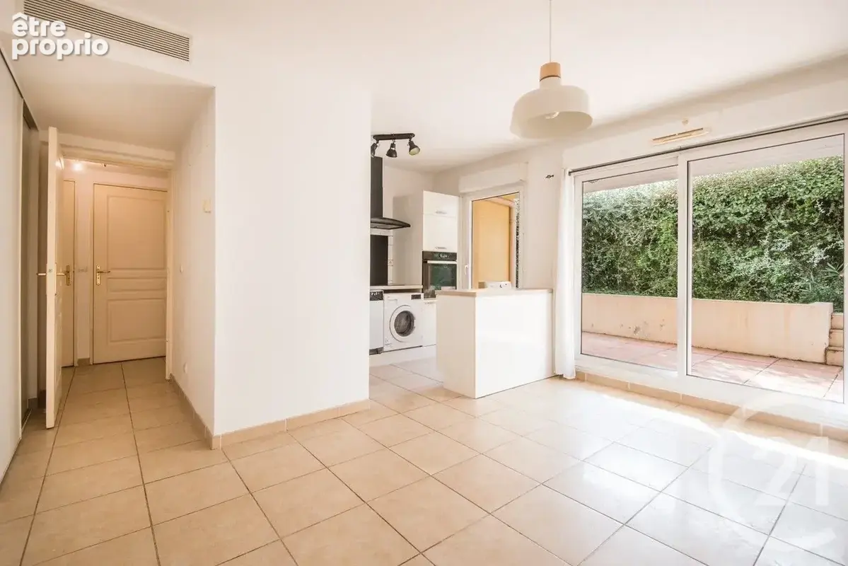 Appartement 2 pièces 39 m² à vendre à Nice (06200) - photo 1