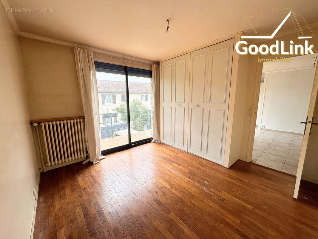 Maison à MILLY-LA-FORET