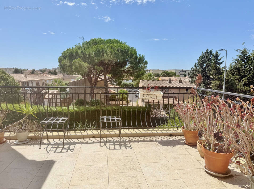 Appartement à FREJUS