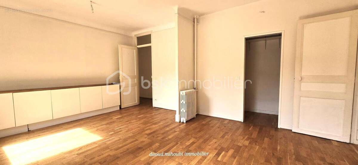 À VENDRE – Appartement 3 pièces 72 m² – Centre-ville Choisy-le-Roi – Box - photo 11