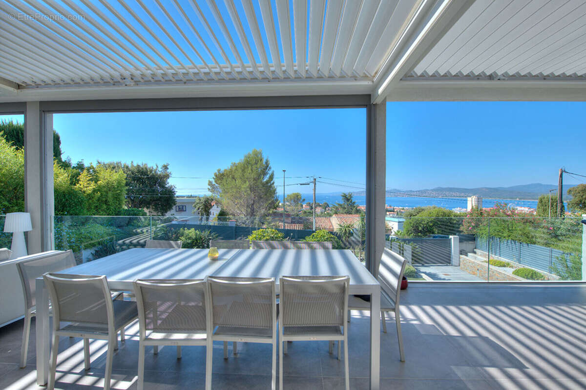 Nouveauté, villa avec superbe vue mer proche centre ville - photo 5