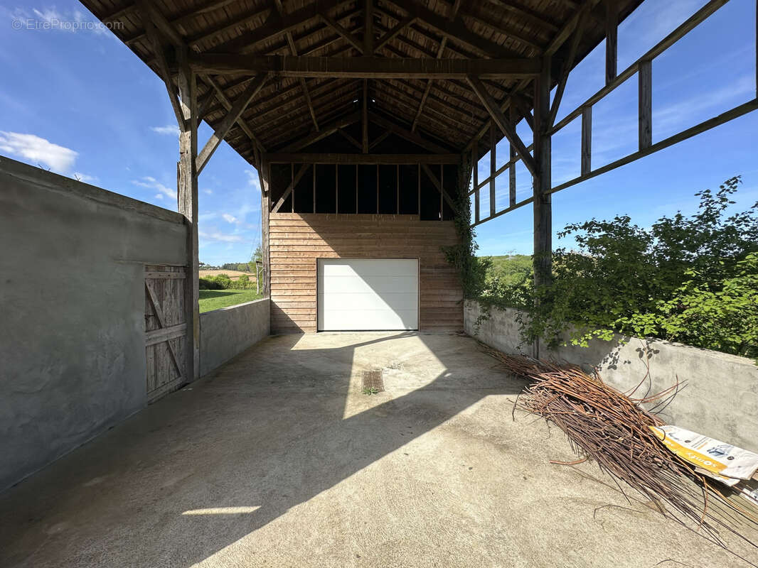 Maison à SAINT-BARTHELEMY-D'AGENAIS