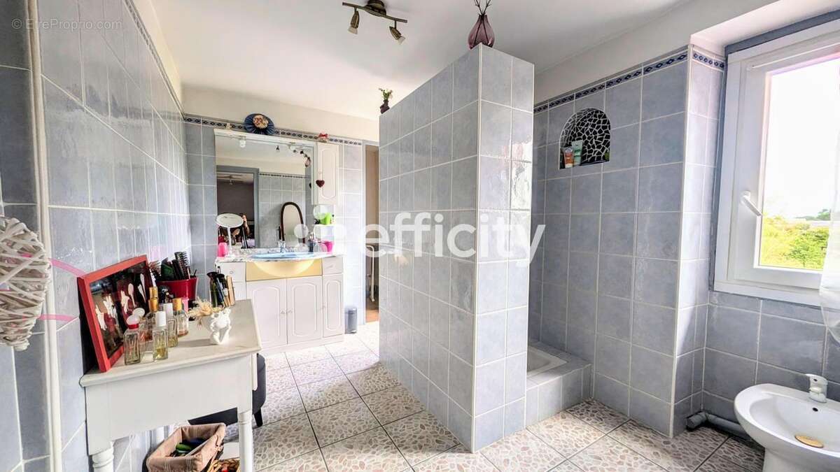 Maison de bourg - photo 8