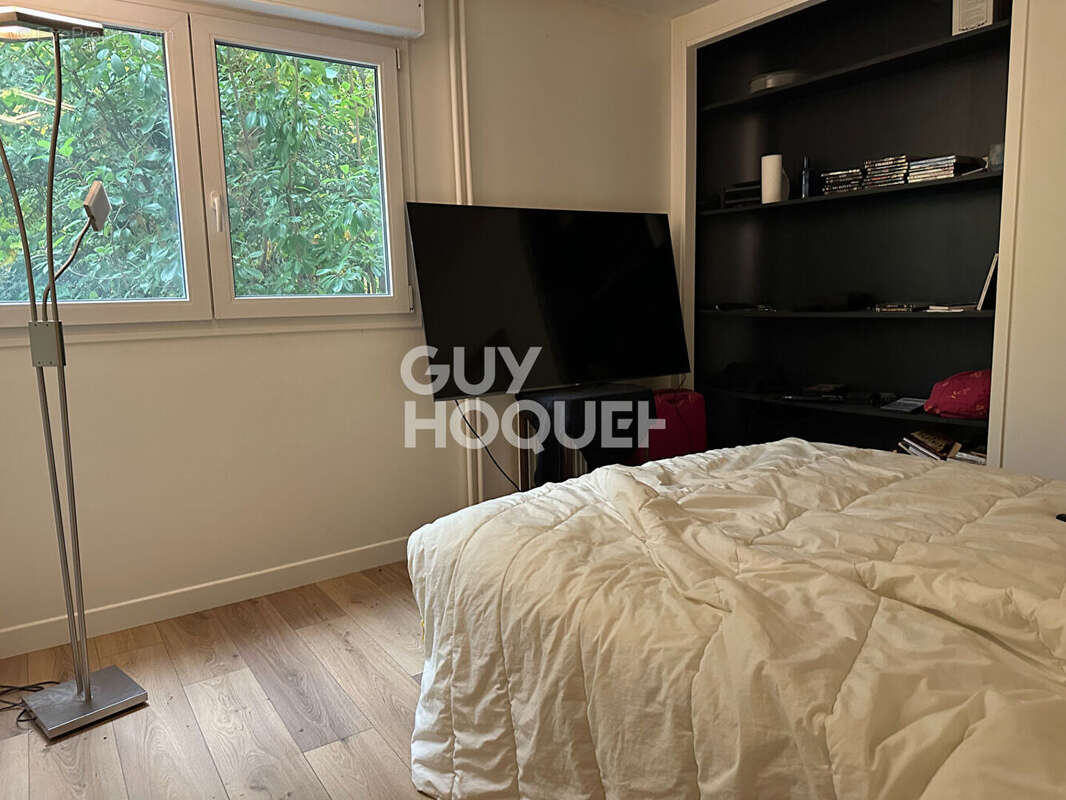 Appartement à LEVALLOIS-PERRET