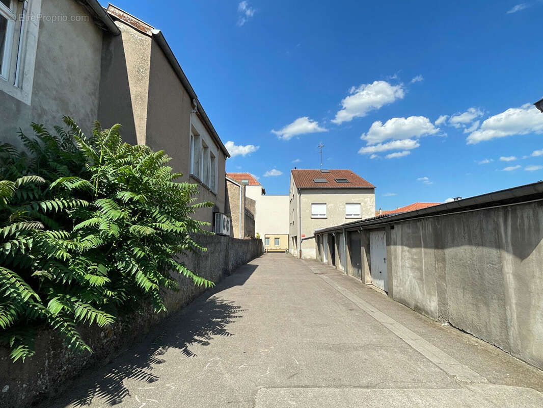 Appartement à WOIPPY