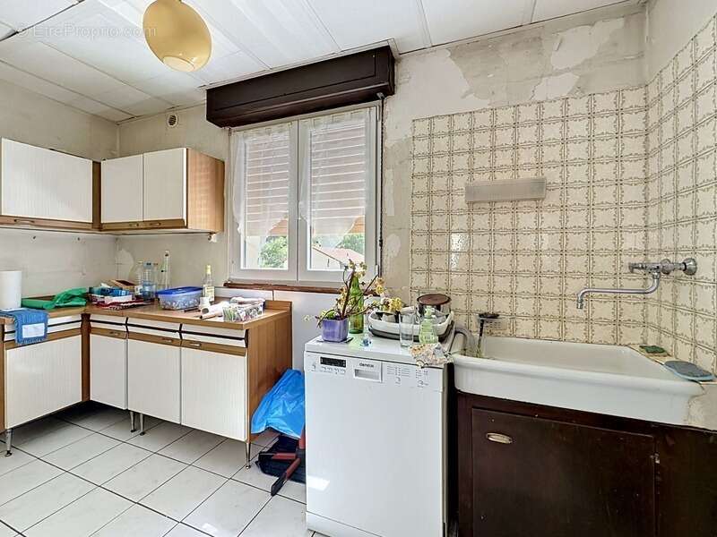Maison à vendre 8 pièces VARSBERG (57), 2 garages , dépendance et jardin - photo 15