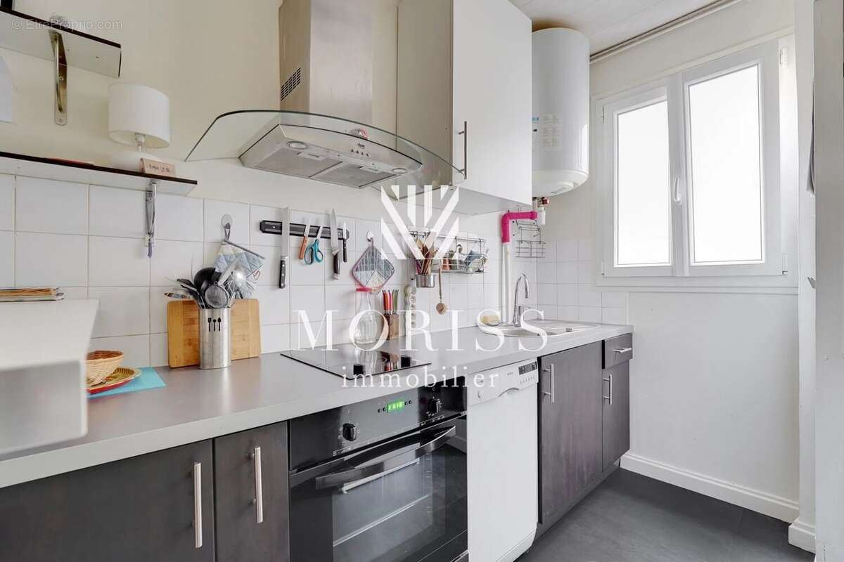 Appartement à PARIS-10E