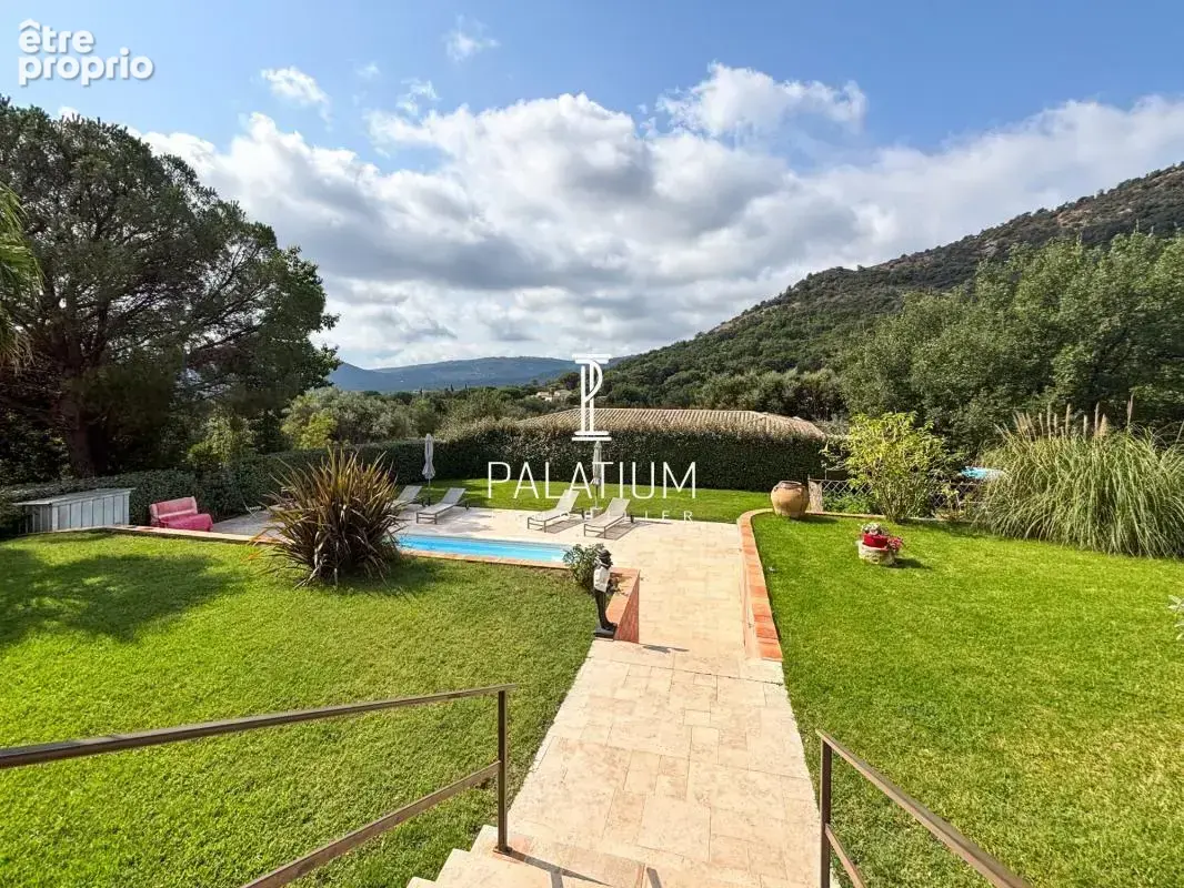 Coup de coeur au calme : maison de plain-pied avec piscine, jard - photo 3