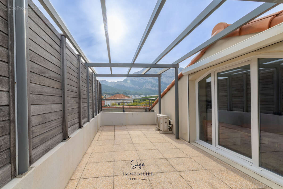 Appartement à MARSEILLE-8E