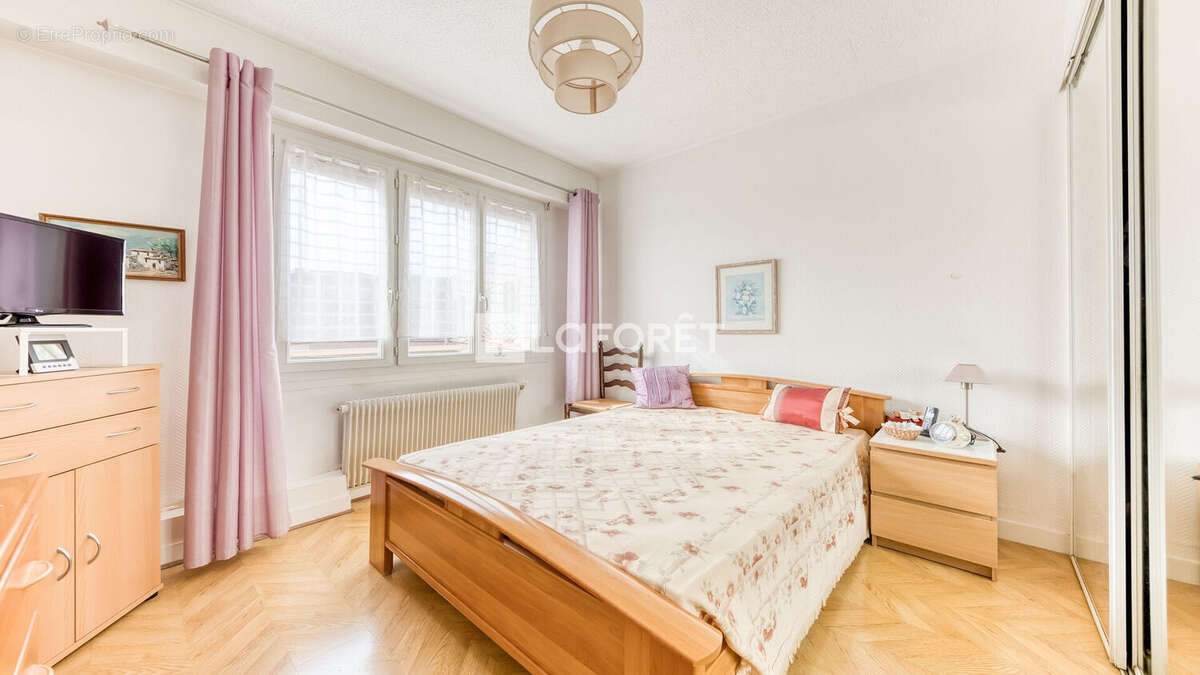 Appartement à ROISSY-EN-BRIE