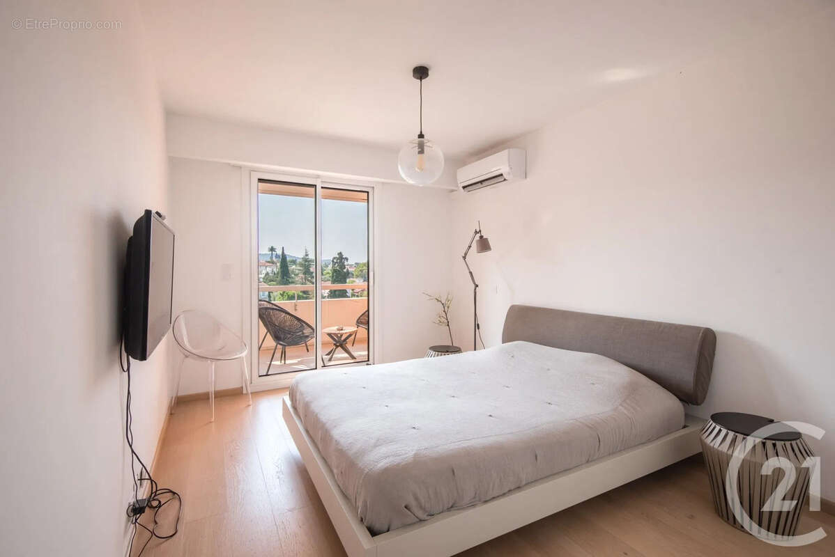 Appartement 81 m² à Nice  - photo 8