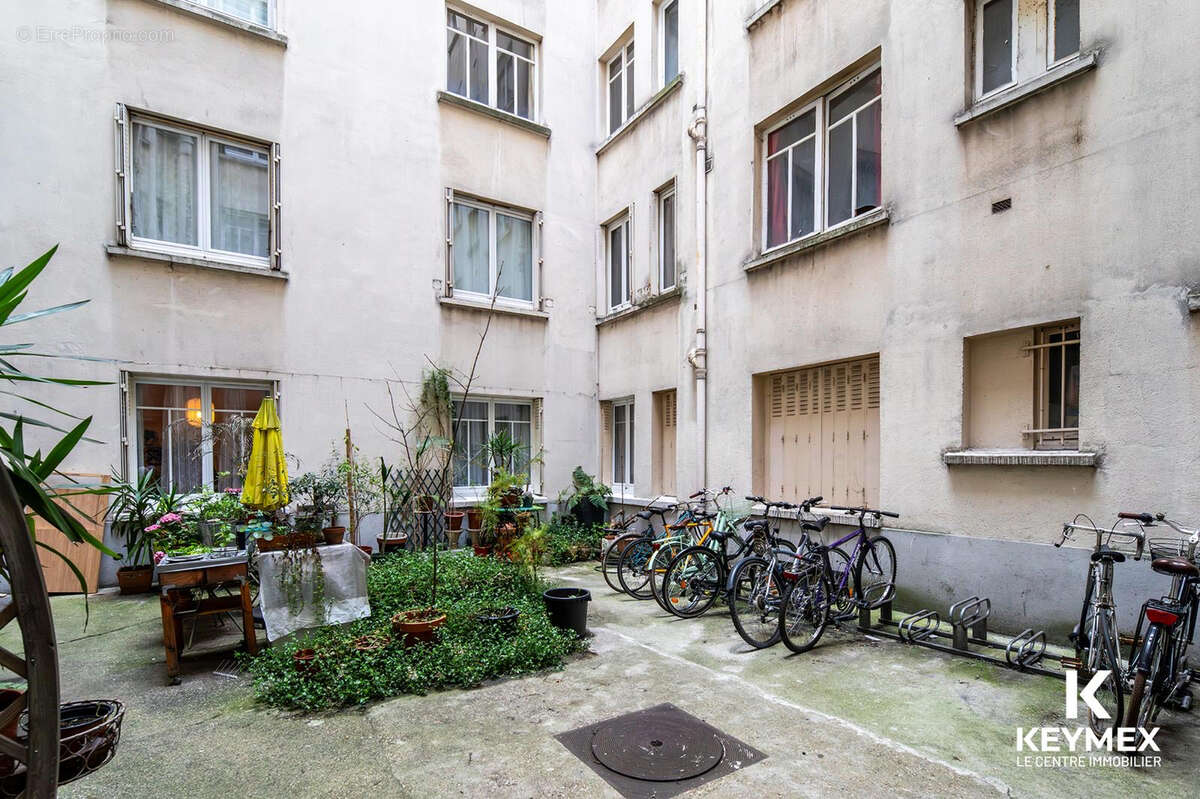 Appartement à PARIS-11E