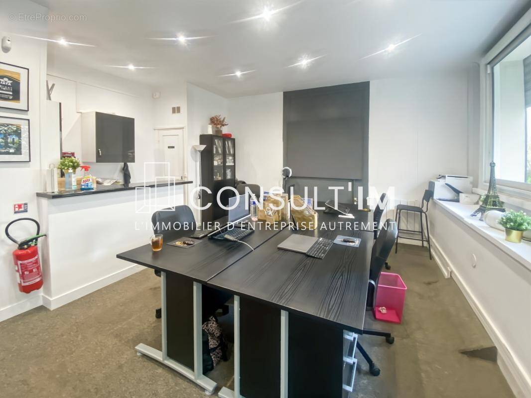 Commerce à LEVALLOIS-PERRET