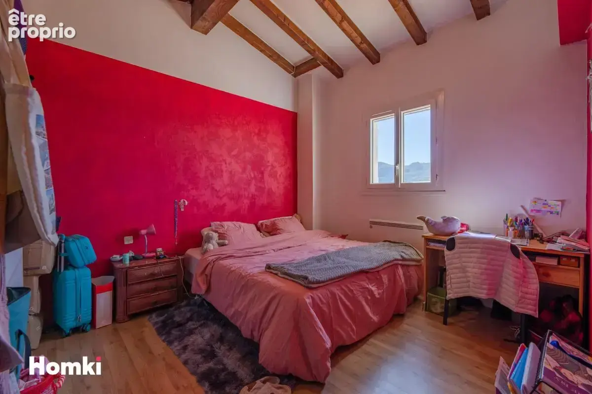 Maison/Villa T5 de 140 m² à Le Muy 83490 villa avec piscine et vue exceptionnelle sur le Rocher de Roquebrune-sur-Argens - photo 15
