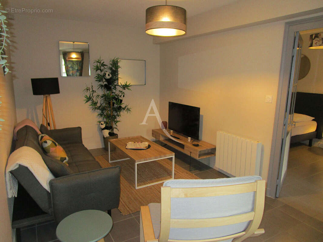 Maison à NOYERS-SUR-CHER