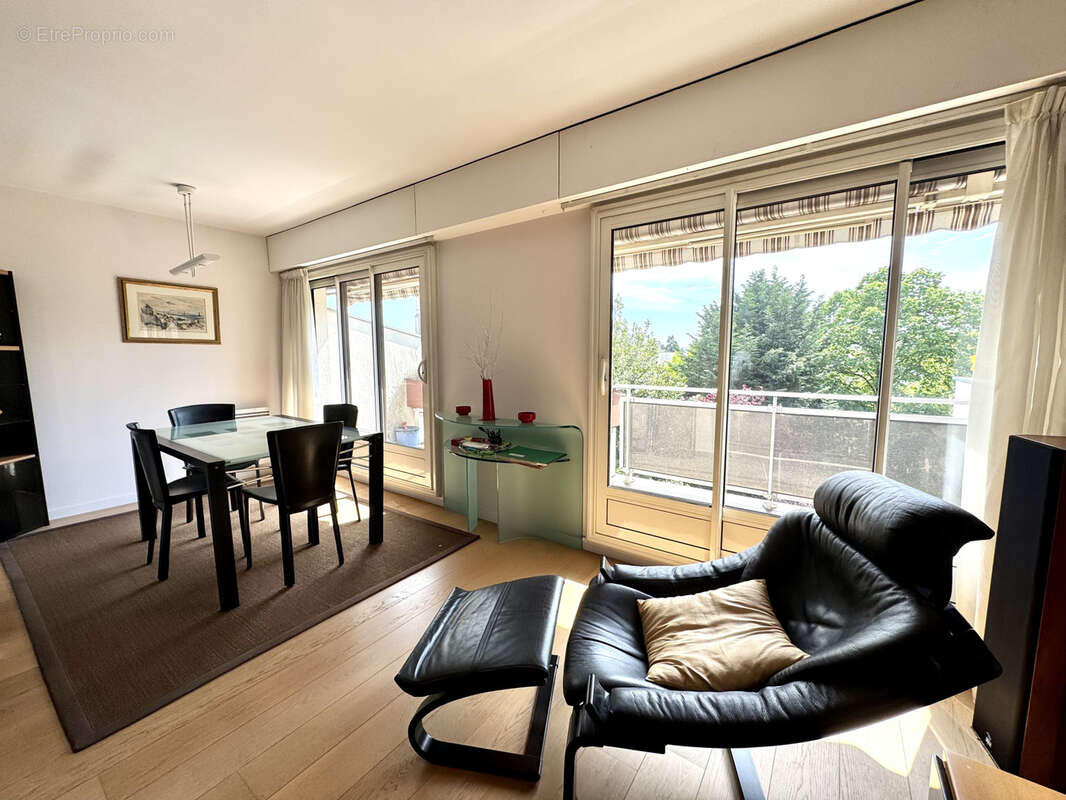 Appartement à LE PERREUX-SUR-MARNE