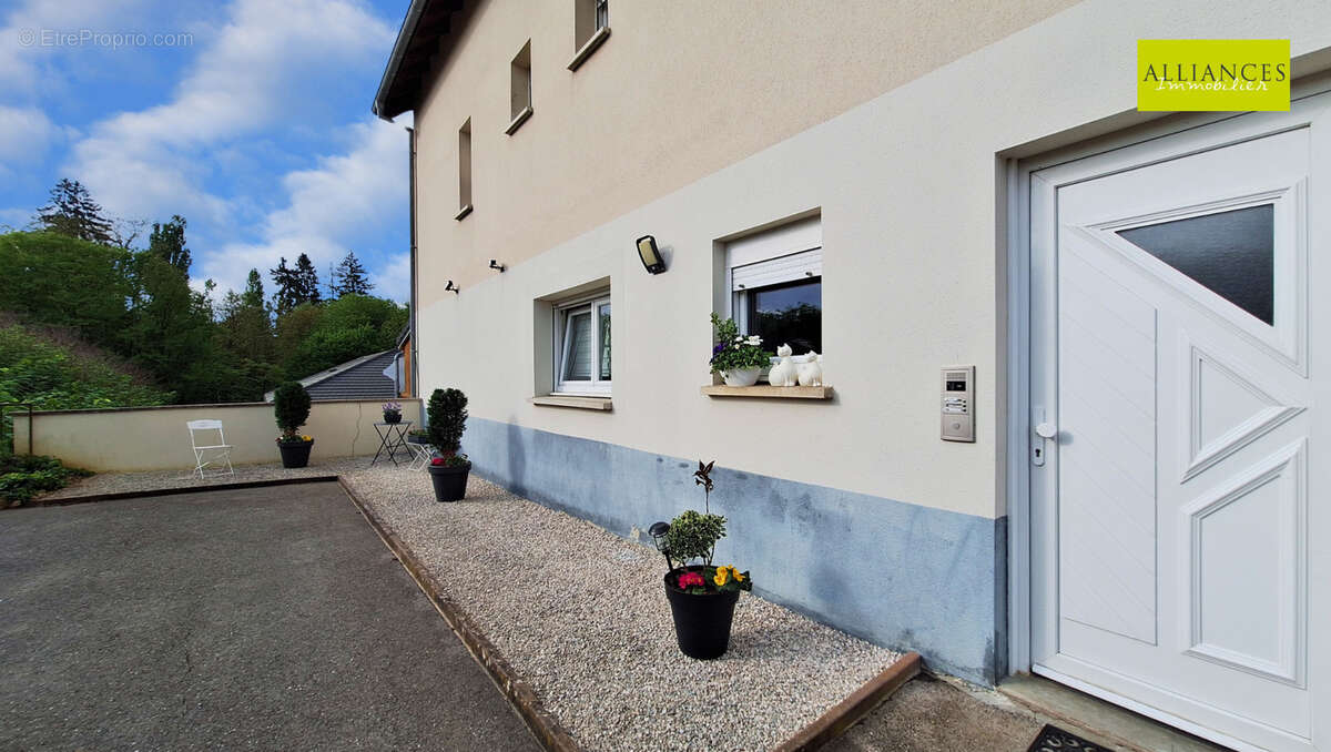 Appartement à BAVILLIERS