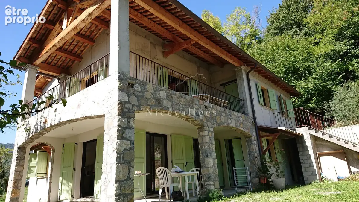 Belle maison sise sur la commune de la Bollène-Vésubie - photo 1