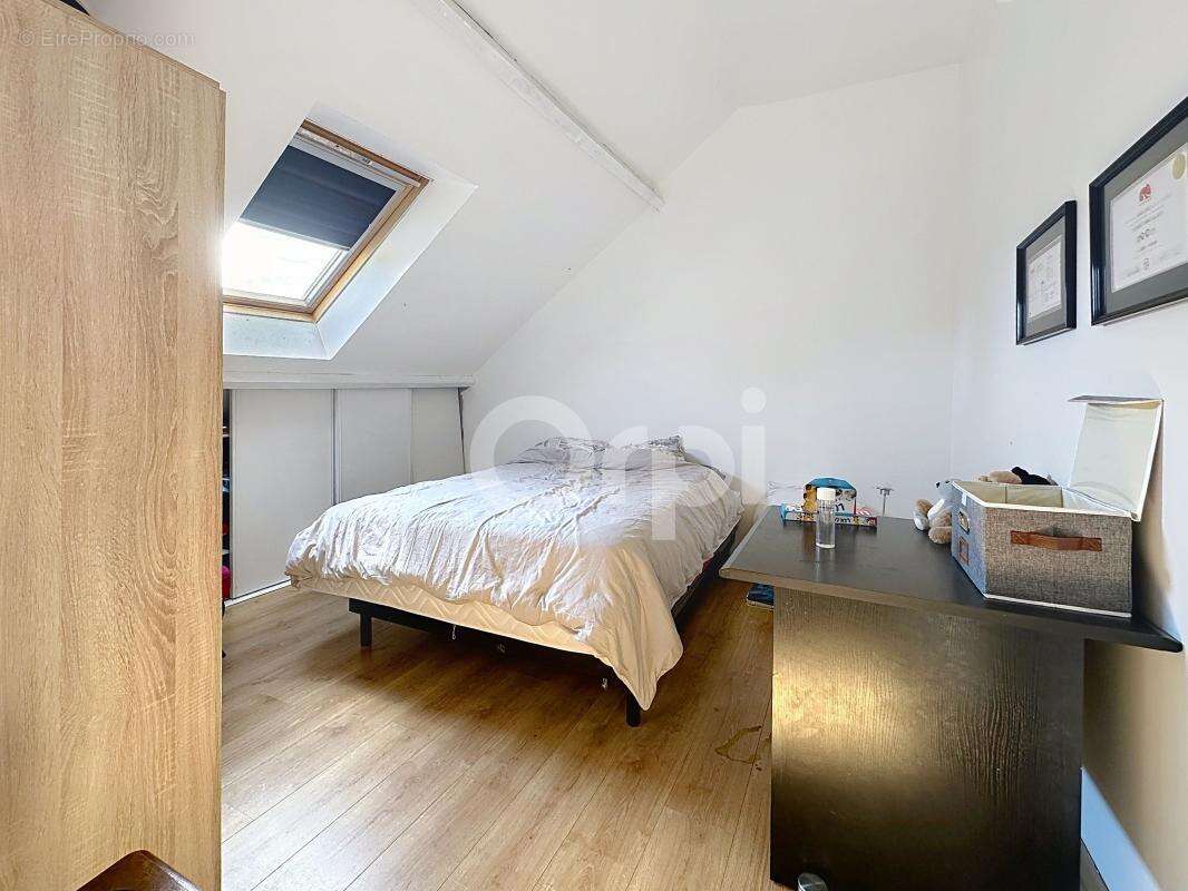 Maison à CHOISY-AU-BAC