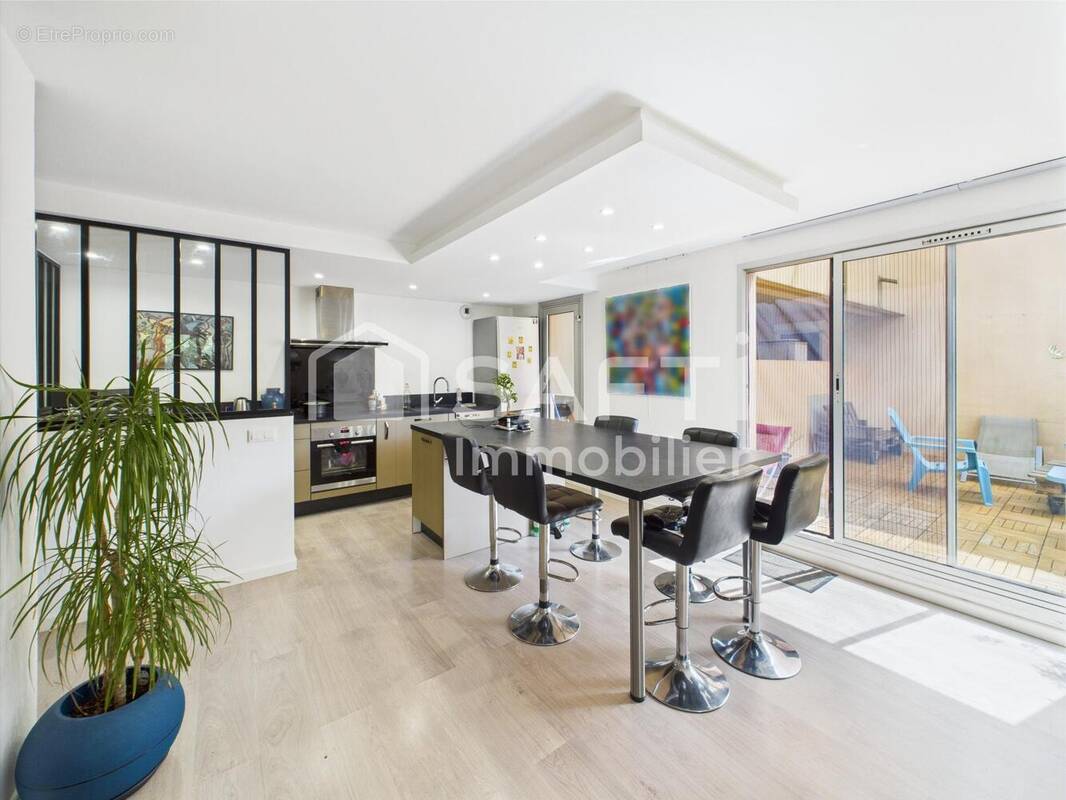 Photo 1 - Appartement à VILLENAVE-D'ORNON